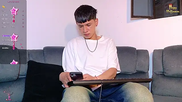 Snapshot of Mr_daren_ chatting on 24, 10, 2025 Mr daren online show from 24, 10, 2025