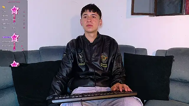 Snapshot of Mr_daren_ chatting on 21, 11, 2025 Mr daren online show from 21, 11, 2025