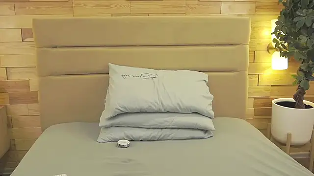 EthanPinkman online show from 28, 2, 2026