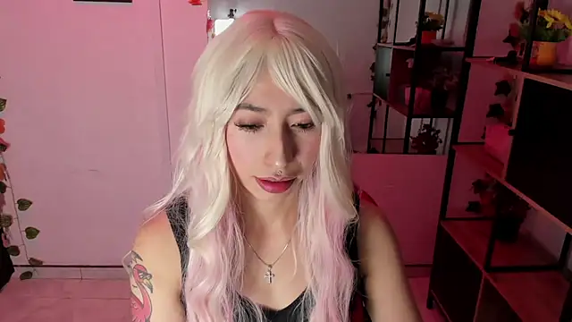 LilithCooperr  online show from 14, 12, 2025