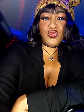 Snapshot of AmazonianMistress chatting on 9, 12, 2024 AmazonianMistress online show from 9, 12, 2024