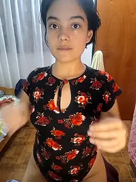 littlemelii online show from 11, 4, 2026