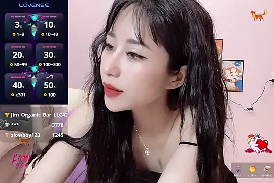  LLisa  online show from 15, 3, 2025