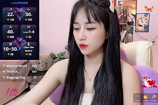  LLisa  online show from 13, 3, 2025