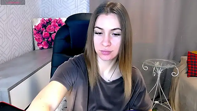 Naughty  Megan online show from 28, 2, 2025
