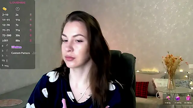 Snapshot of Naughty__Megan chatting on 24, 4, 2026 Naughty Megan online show from 24, 4, 2026