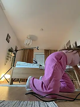 Alisa-Marie online show from 29, 6, 2026
