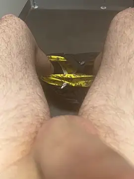 Snapshot of Drummer112 chatting on 8, 4, 2026 Drummer112 online show from 8, 4, 2026