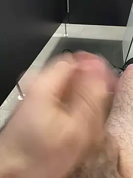 Snapshot of Drummer112 chatting on 4, 3, 2026 Drummer112 online show from 4, 3, 2026