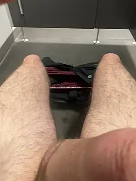 Snapshot of Drummer112 chatting on 6, 3, 2026 Drummer112 online show from 6, 3, 2026