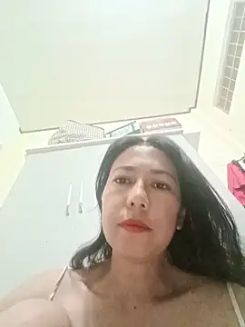 Snapshot of 2HotAsain4u chatting on 5, 6, 2026 2HotAsain4u online show from 5, 6, 2026