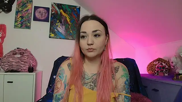 PinkHurricaneOfficial online show from 5, 2, 2026