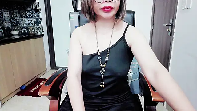 Miu-Le online show from 27, 10, 2025