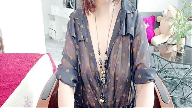 Snapshot of Miu-Le chatting on 20, 7, 2026 Miu-Le online show from 20, 7, 2026