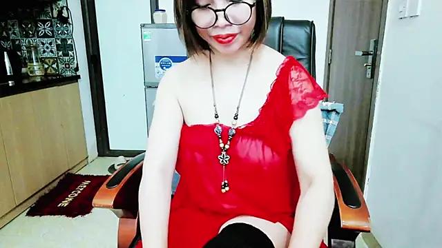 Miu-Le online show from 11, 11, 2025