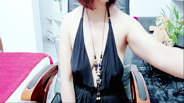 Snapshot of Miu-Le chatting on 10, 7, 2026 Miu-Le online show from 10, 7, 2026