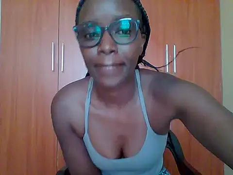 sexy darleen23 online show from 19, 2, 2026