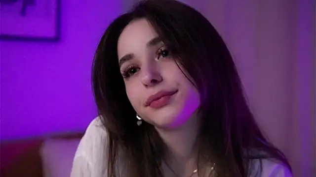 EstherMitchel online show from 18, 3, 2025