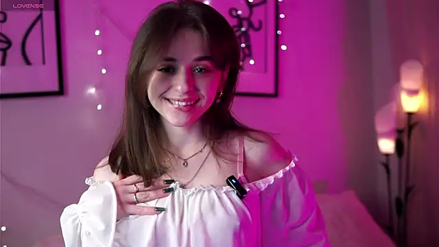 EstherMitchel online show from 14, 2, 2025