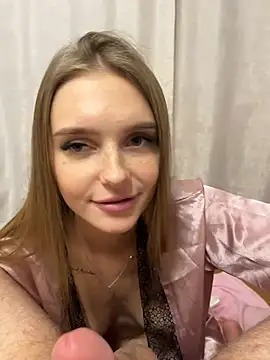 lovelly molly online show from 28, 12, 2024