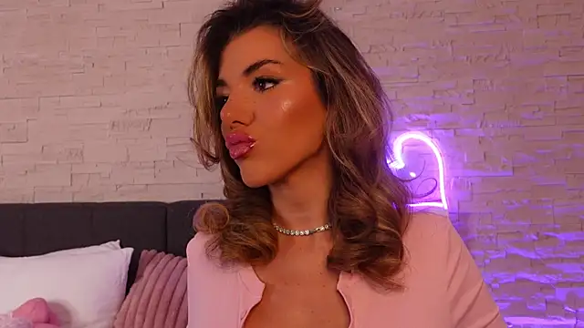 ClaraHazel online show from 26, 3, 2026