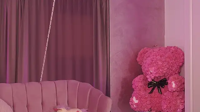 ClaraHazel online show from 20, 4, 2026