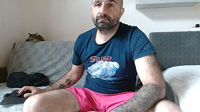 Snapshot of ivat80 chatting on 12, 6, 2026 ivat80 online show from 12, 6, 2026
