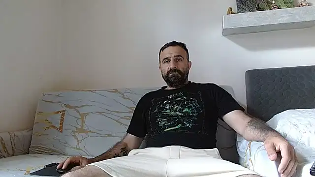 Snapshot of ivat80 chatting on 21, 5, 2026 ivat80 online show from 21, 5, 2026