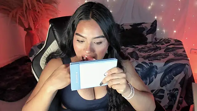 Riana Kean online show from 11, 4, 2026