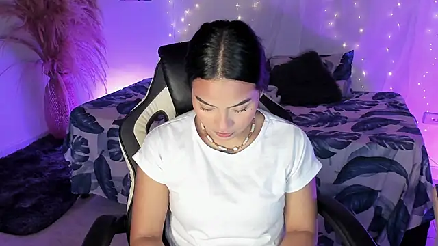 Riana Kean online show from 29, 3, 2026