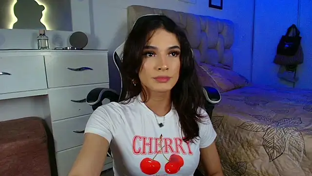 Snapshot of kate_bmoss_ chatting on 4, 10, 2025 kate bmoss online show from 4, 10, 2025