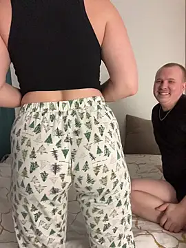 MrMrsRight online show from 18, 1, 2026