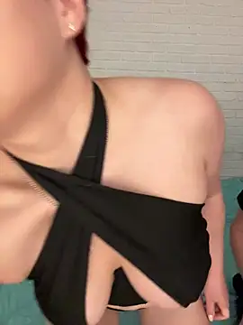 MrMrsRight online show from 8, 1, 2026