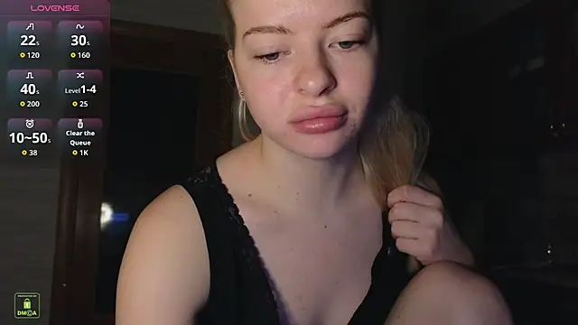 RinaBlondie online show from 10, 1, 2026