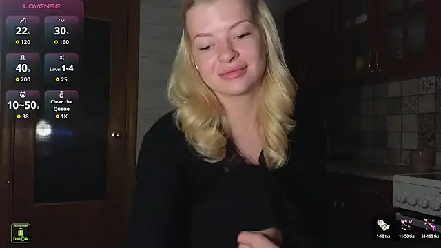 RinaBlondie online show from 20, 3, 2026