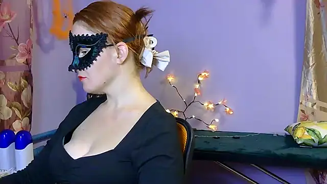  Kitti  online show from 31, 10, 2025