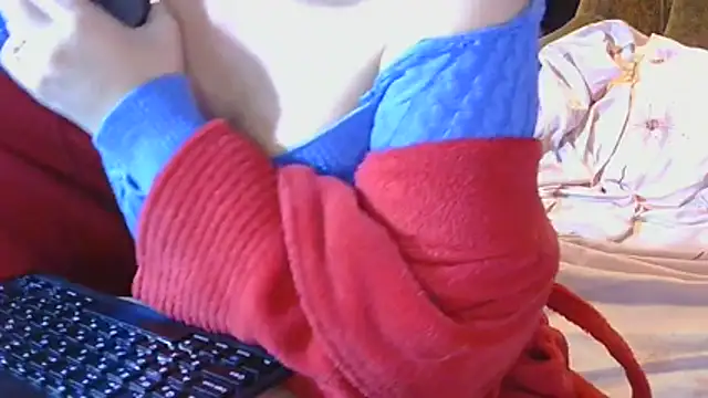  Kitti  online show from 17, 11, 2025