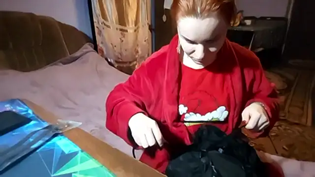  Kitti  online show from 12, 2, 2026