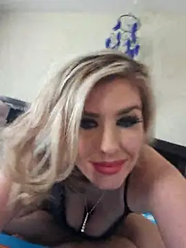 ellieconradxo online show from 6, 3, 2025