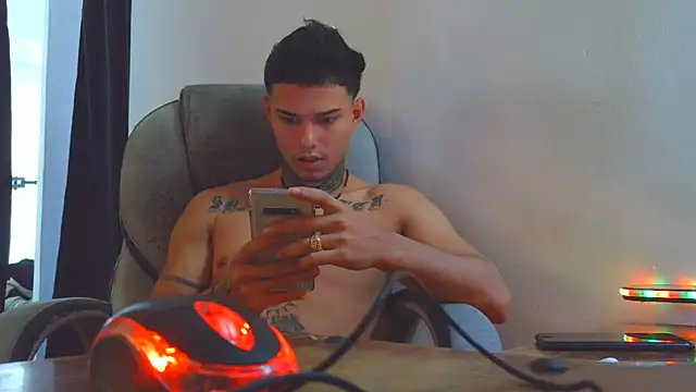 Skartoliver online show from 28, 9, 2025
