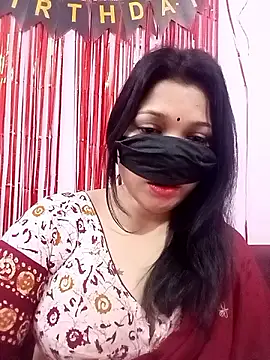 Snapshot of Beauty-khan chatting on 9, 2, 2025 Beauty-khan online show from 9, 2, 2025