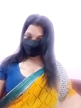 Snapshot of Beauty-khan chatting on 8, 3, 2025 Beauty-khan online show from 8, 3, 2025