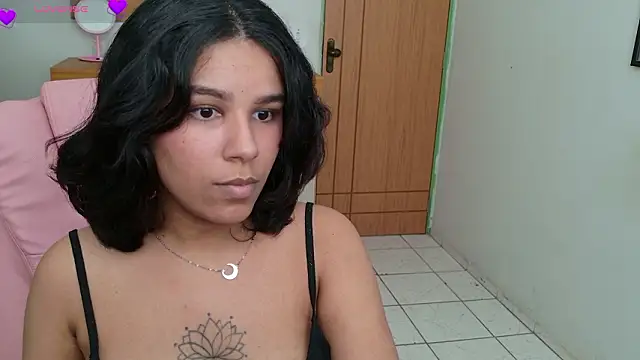 ninapego online show from 5, 3, 2026