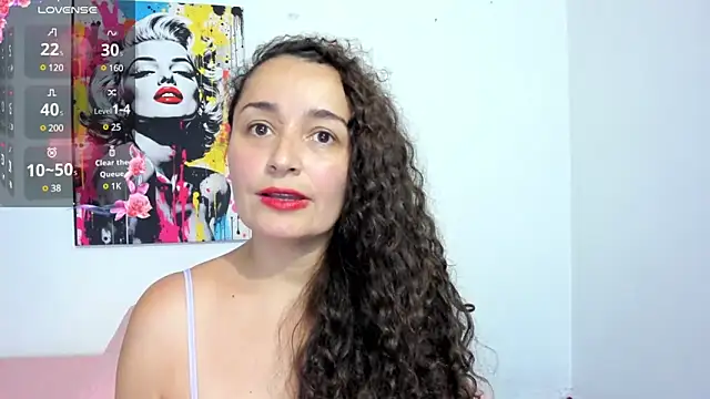  luna  sweet  online show from 20, 3, 2025