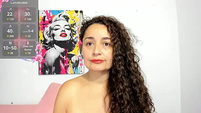  luna  sweet  online show from 20, 3, 2025
