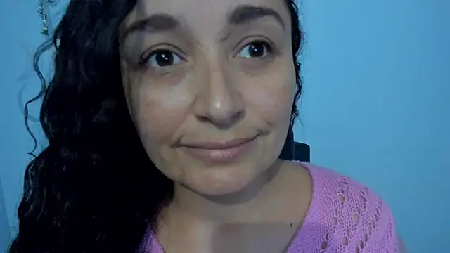  luna  sweet  online show from 10, 9, 2025