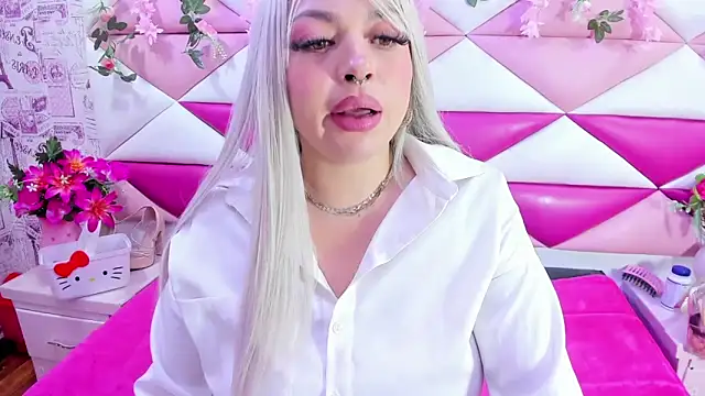 Cocoo Nuth online show from 24, 4, 2026