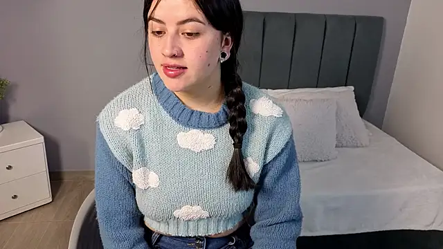 Alli cooper online show from 12, 6, 2026