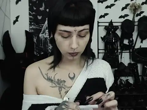 Snapshot of n0sferatus__ chatting on 30, 4, 2026 n0sferatus online show from 30, 4, 2026