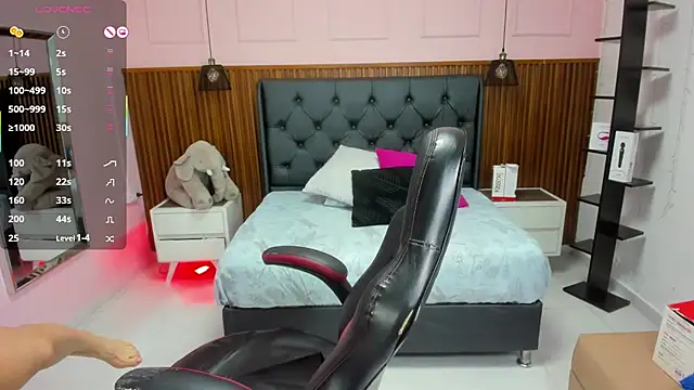 CATIAJONES online show from 12, 11, 2025